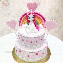Gâteau Licorne Arc-en-ciel et coeur