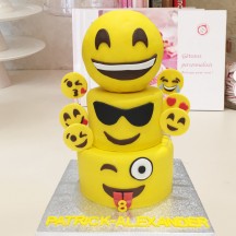 Gâteau Smiley Sculpture
