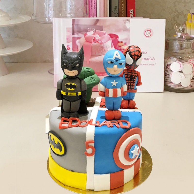 Gâteau Anniversaire Avengers (Blog Zôdio)